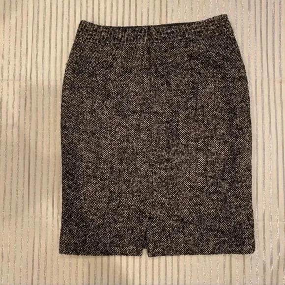 Coldwater creek skirt with lurix - Picture 2 of 7